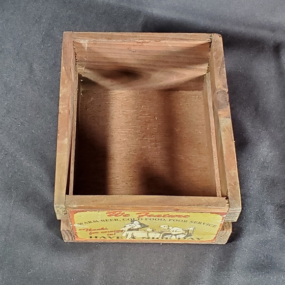 Small Crate - Picture 2 of 3